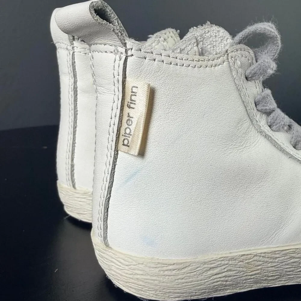 5c Piper Finn Sneakers